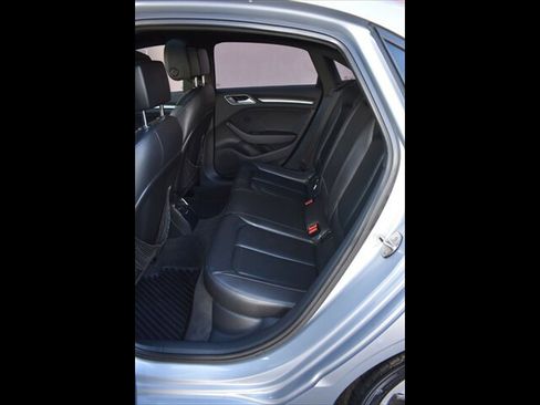 Used 2016 Audi A3 1.8T Premium image 21