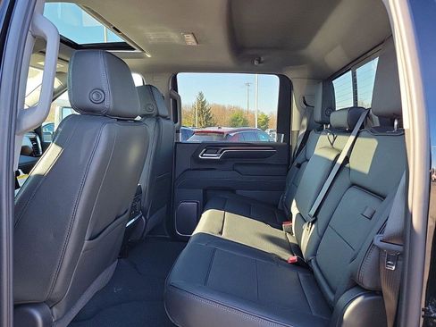 New 2026 GMC Sierra 3500 Denali w/ Denali Reserve Package image 11