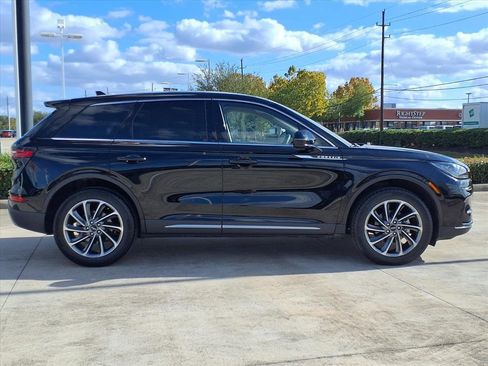 Certified 2023 Lincoln Corsair FWD w/ Equipment Group 101A image 25