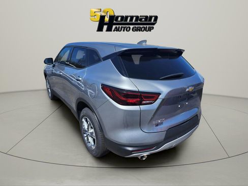 Used 2024 Chevrolet Blazer LT FWD image 3