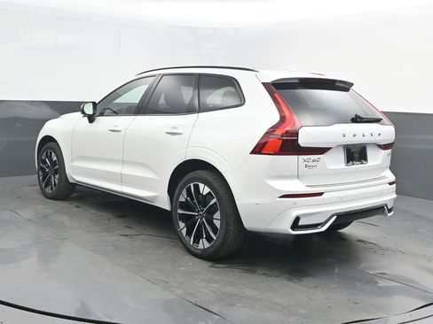 New 2026 Volvo XC60 B5 Plus w/ Protection Package Premier AWD/4WD image 3