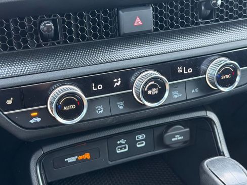 Used 2025 Honda CR-V Sport image 19