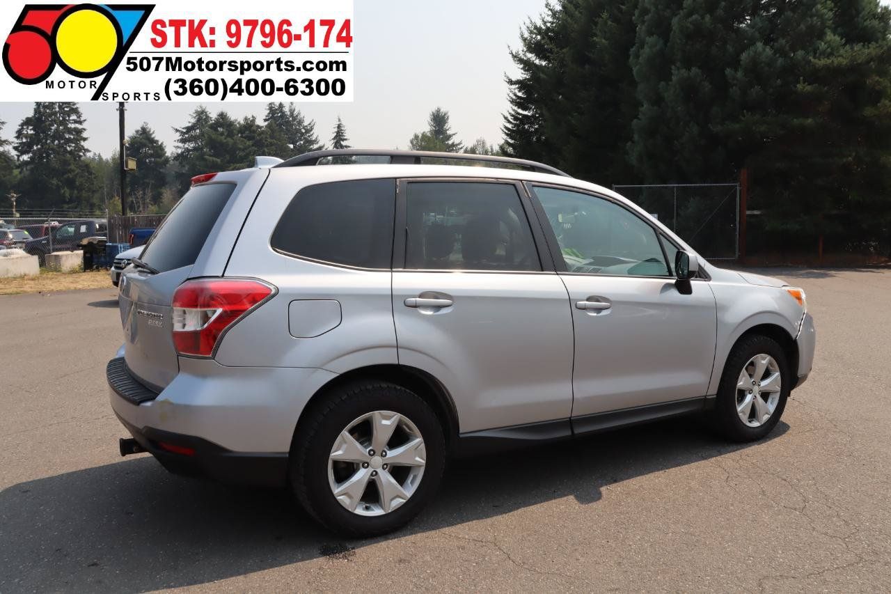 Used 2016 Subaru Forester 2.5i Premium AWD/4WD image 5