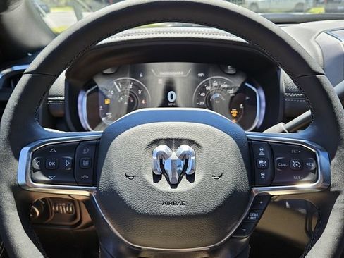 New 2026 RAM 3500 Laramie AWD/4WD image 22
