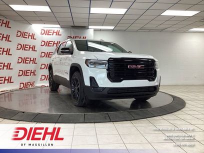 Used 2022 GMC Acadia SLE w/ Driver Convenience Package