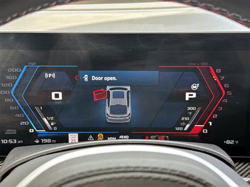 Used 2024 BMW X6 M Competition w/ Executive Package image 27