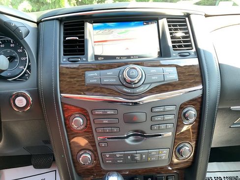 Used 2020 Nissan Armada SL w/ Premium Package AWD/4WD image 12