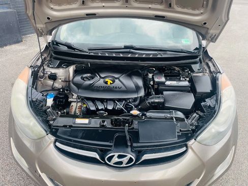 Used 2012 Hyundai Elantra Limited w/ Technology Pkg 5 image 40