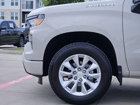 New 2026 Chevrolet Silverado 1500 Custom RWD image 11