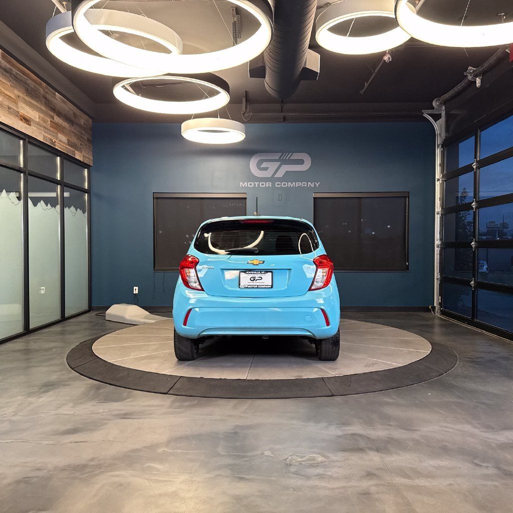 Used 2021 Chevrolet Spark LT FWD image 4