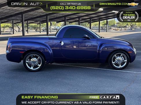 Used 2004 Chevrolet SSR w/ Preferred Equipment Group RWD image 13