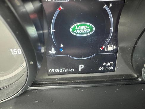 Used 2019 Land Rover Discovery Sport SE image 20