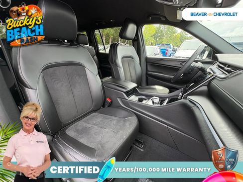 Used 2024 Jeep Grand Cherokee L Laredo AWD/4WD image 28
