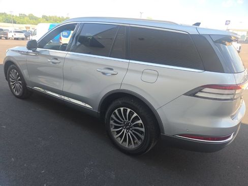 Used 2021 Lincoln Aviator Reserve w/ Equipment Group 201A AWD/4WD image 4