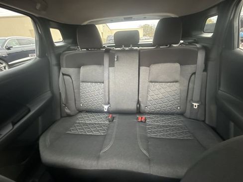 Certified 2025 Nissan Kicks SV AWD/4WD image 21