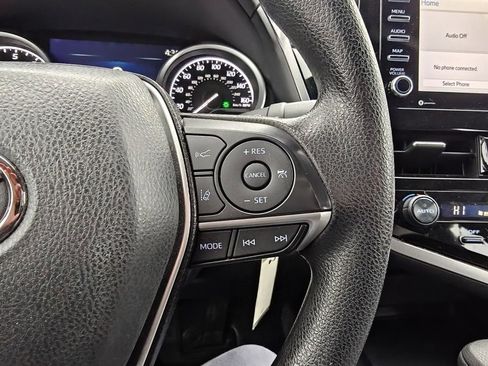 Used 2023 Toyota Camry LE image 11