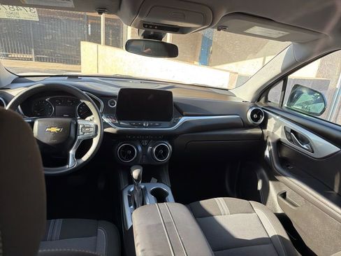 Used 2023 Chevrolet Blazer LT FWD image 19