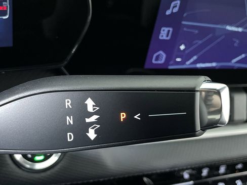 New 2026 Chevrolet Equinox LT image 73