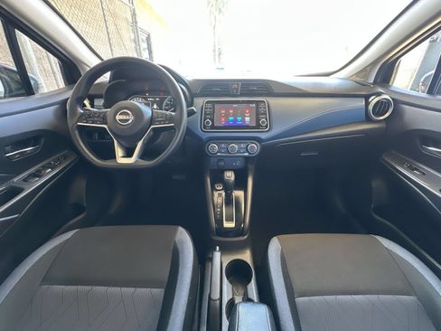 Used 2025 Nissan Versa SV FWD image 26