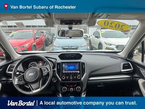 Used 2020 Subaru Forester Limited image 12