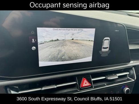 Used 2023 Kia Niro EX FWD image 28