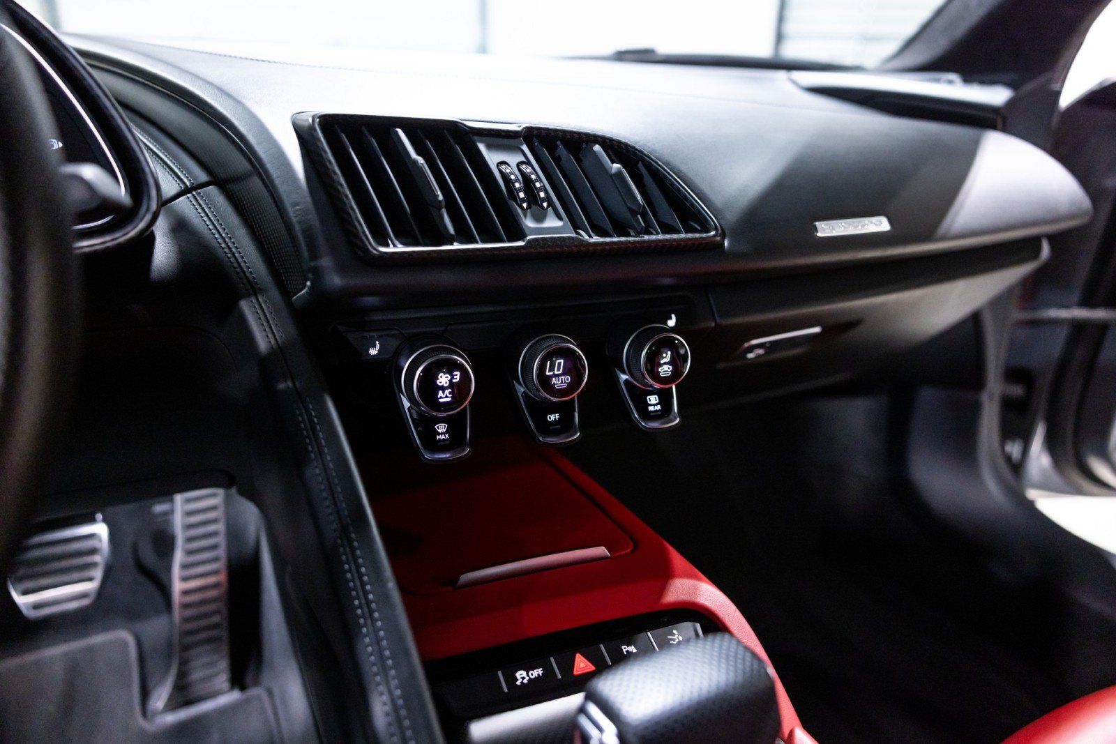 Used 2017 Audi R8 V10 AWD/4WD image 42