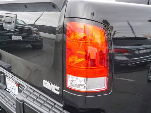 Used 2011 GMC Sierra 1500 Denali image 7