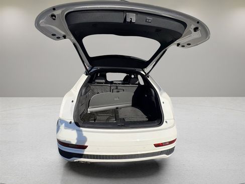 Used 2018 Audi Q3 2.0T Premium image 46