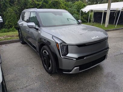 Certified 2024 Kia EV9 Land