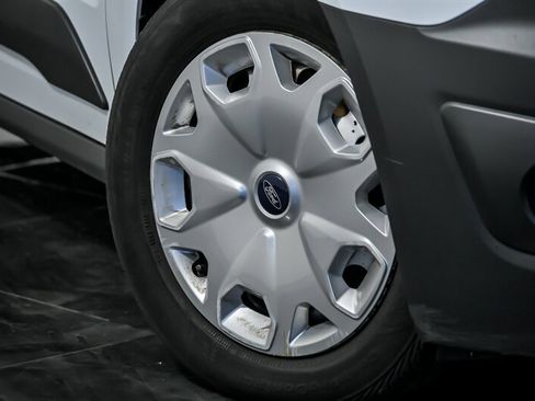 Used 2018 Ford Transit Connect XL image 3