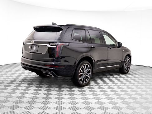Certified 2024 Cadillac XT6 Sport w/ LPO, Floor Liner Package image 9