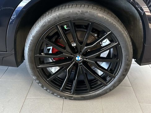 Certified 2025 BMW X5 xDrive40i w/ M Sport Package AWD/4WD image 12