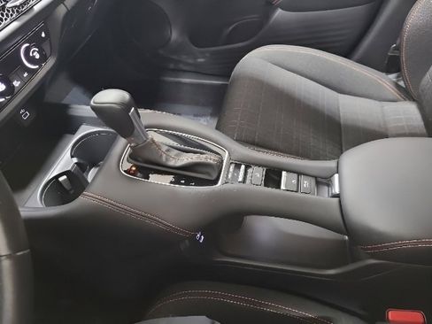 Certified 2024 Honda HR-V Sport image 31