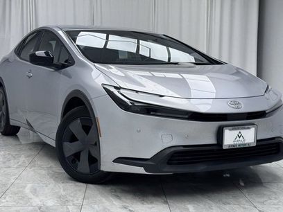 Used 2024 Toyota Prius LE