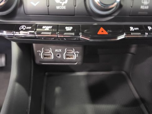 Used 2025 Dodge Durango GT AWD/4WD image 20