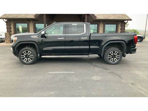 Used 2022 GMC Sierra 1500 Denali w/ Denali Reserve Package AWD/4WD image 1
