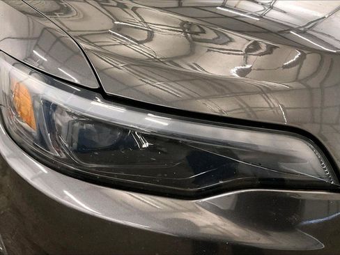 Used 2021 Jeep Cherokee Latitude Lux w/ Sun & Sound Group image 28