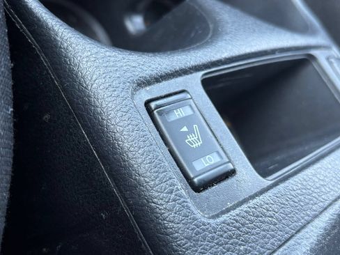 Used 2020 Nissan Rogue SV FWD image 7