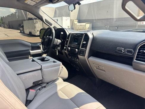 Used 2016 Ford F150 XLT AWD/4WD image 13