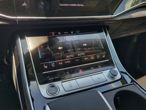 New 2026 Audi Q7 3.0T Premium Plus AWD/4WD image 28