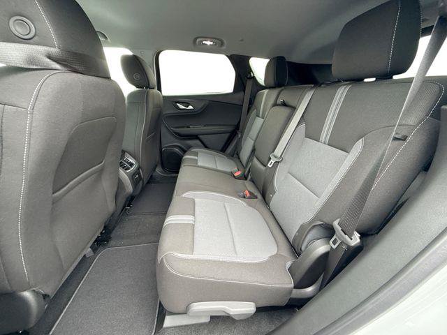 New 2026 Chevrolet Blazer LT w/ Convenience Package FWD image 25
