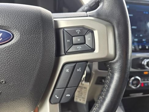 Used 2022 Ford F450 Lariat w/ Camper Package AWD/4WD image 15