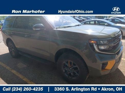 Used 2025 Ford Expedition Tremor AWD/4WD image 1