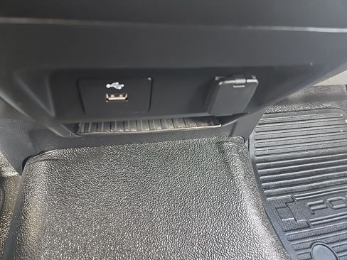 Used 2020 Ford F350 XL w/ Power Equipment Group AWD/4WD image 18