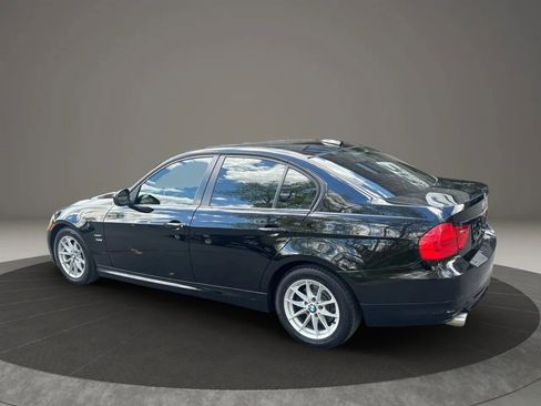 Used 2010 BMW 328i xDrive Sedan AWD/4WD image 12