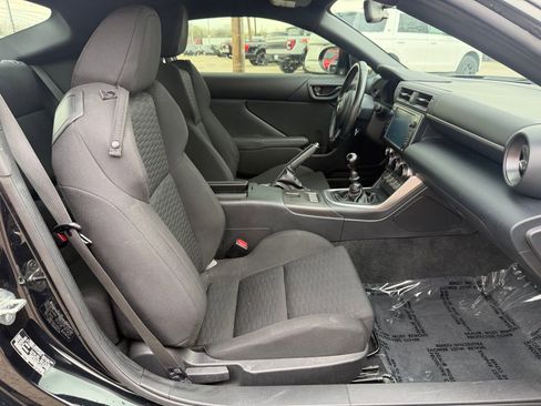 Used 2023 Toyota GR86 image 24