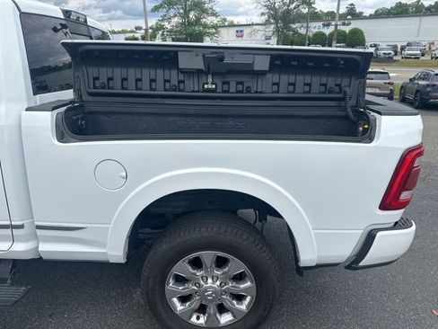 Used 2019 RAM 2500 Limited AWD/4WD image 9