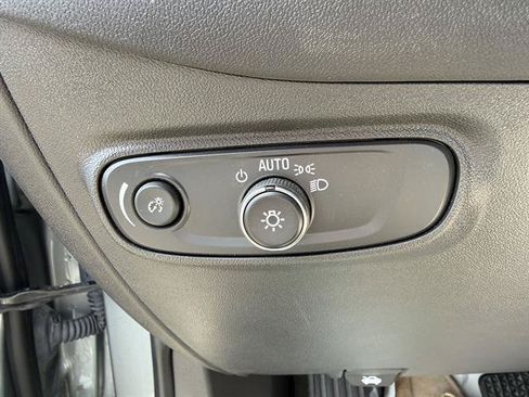 Used 2024 Chevrolet Equinox LT AWD/4WD image 34