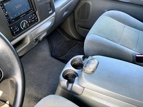 Used 2004 Ford F250 XL image 14