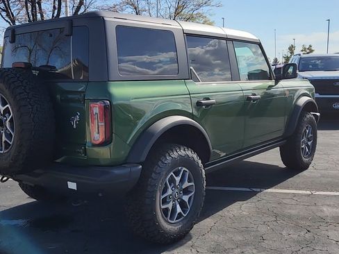 New 2025 Ford Bronco Badlands image 7